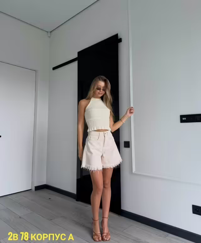 Джинсовые женские шорты. фото 2