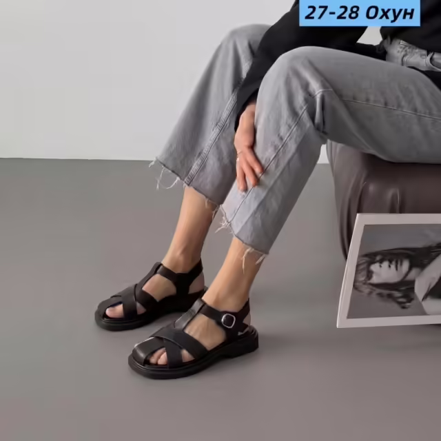 Женские босоножки. фото 3