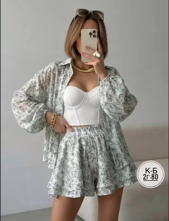 Женские костюмы. фото 3