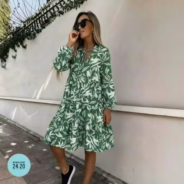 Стильные женские платья
