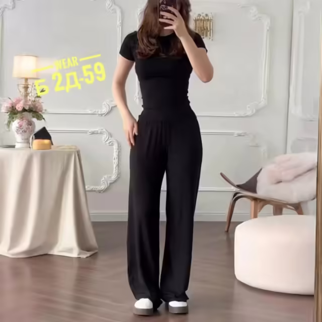Брючные женские костюмы