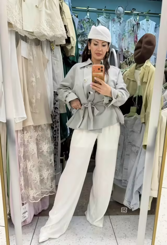 Роскошные женские тренчи