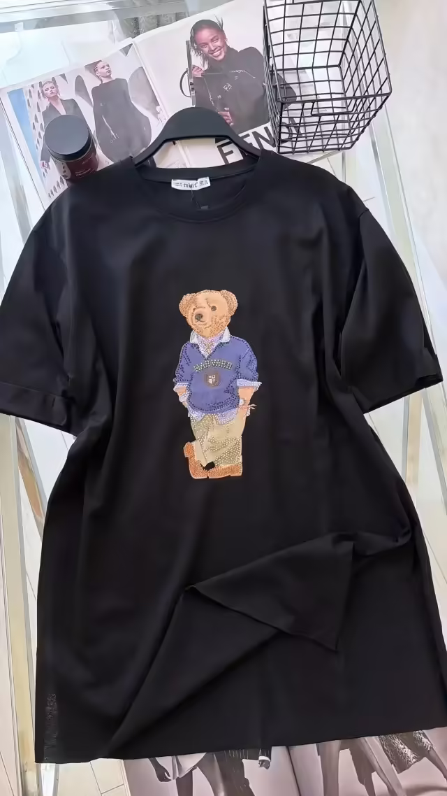 Женские футболки