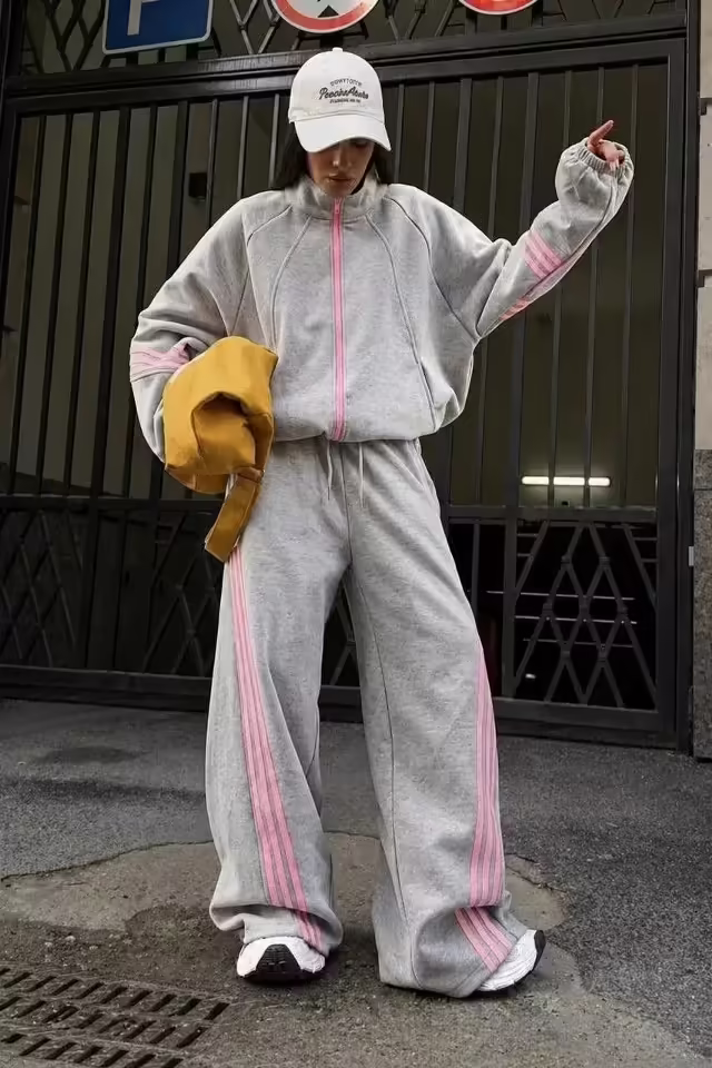 Женские костюмы
