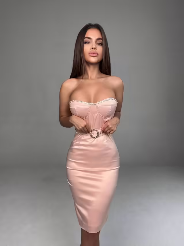 Женские платья с поясом