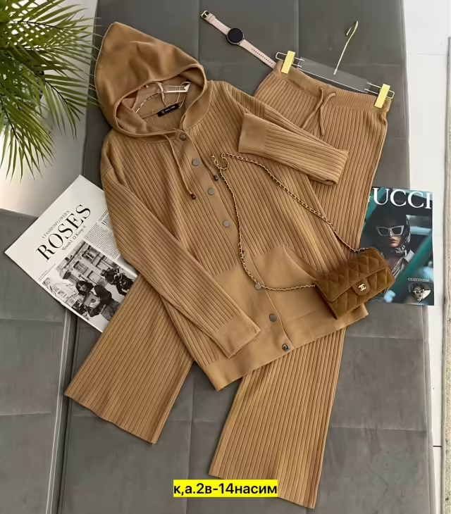 Кашемировые женские костюмы