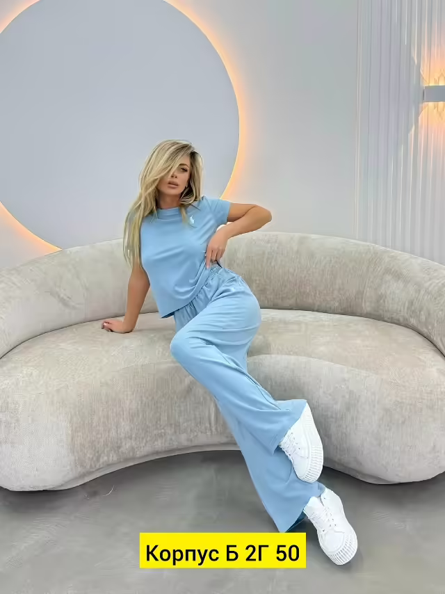 Женские костюмы. фото 2