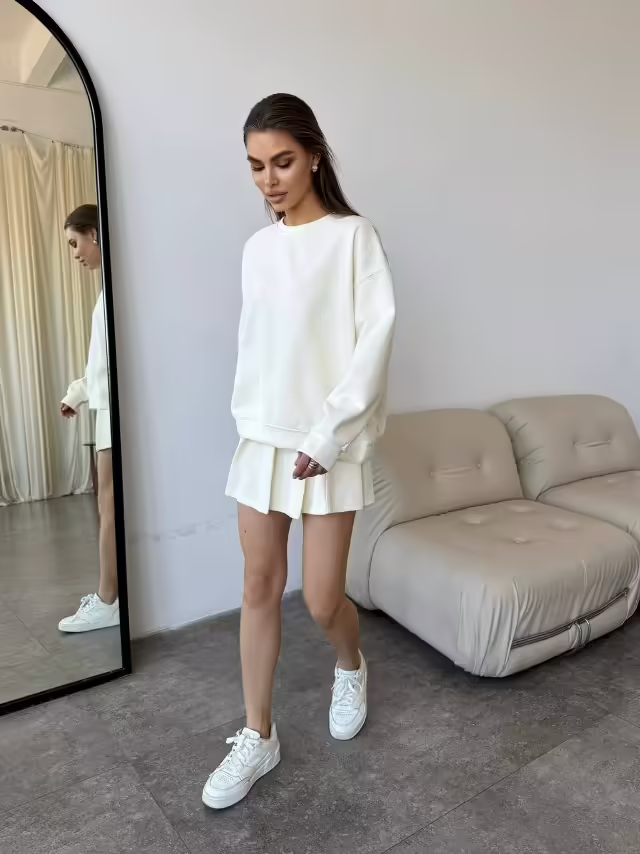 Спортивные женские костюмы