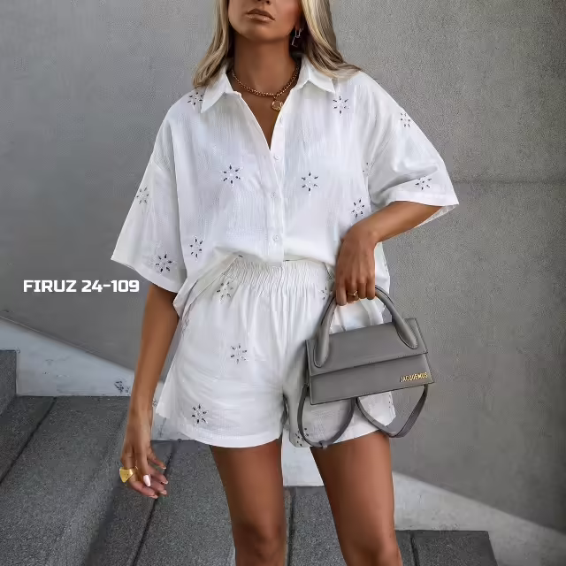 Женские костюмы двойки