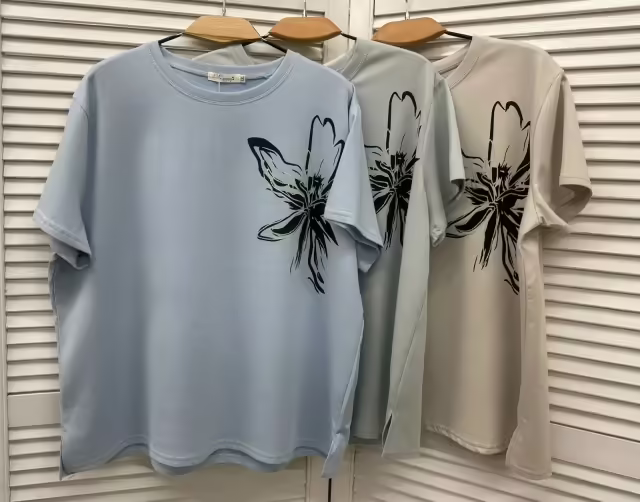 Хлопковые женские футболки