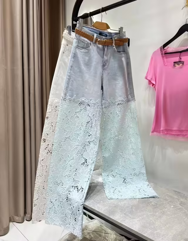 Женские джинсы. фото 2