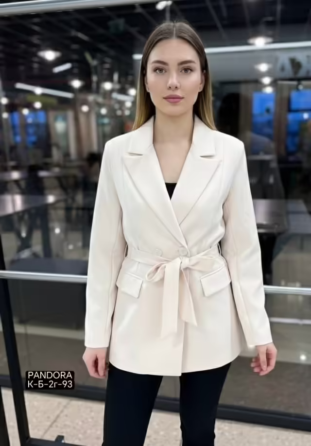Универсальные стильные женские пиджаки