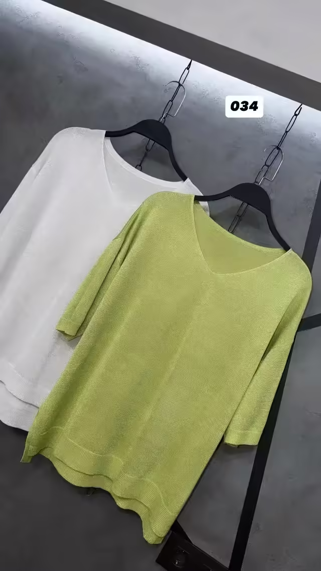 Нежные женские кофты. фото 3