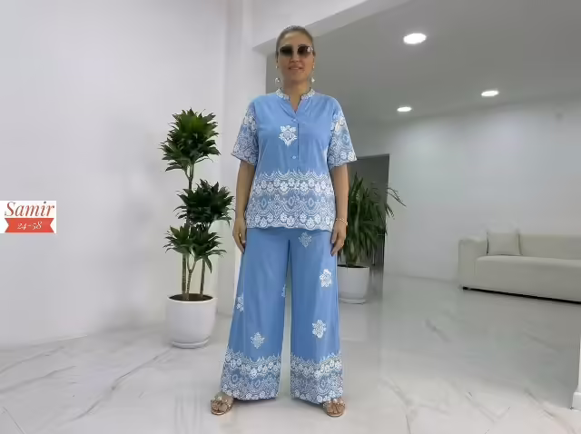 Женские костюмы. фото 3