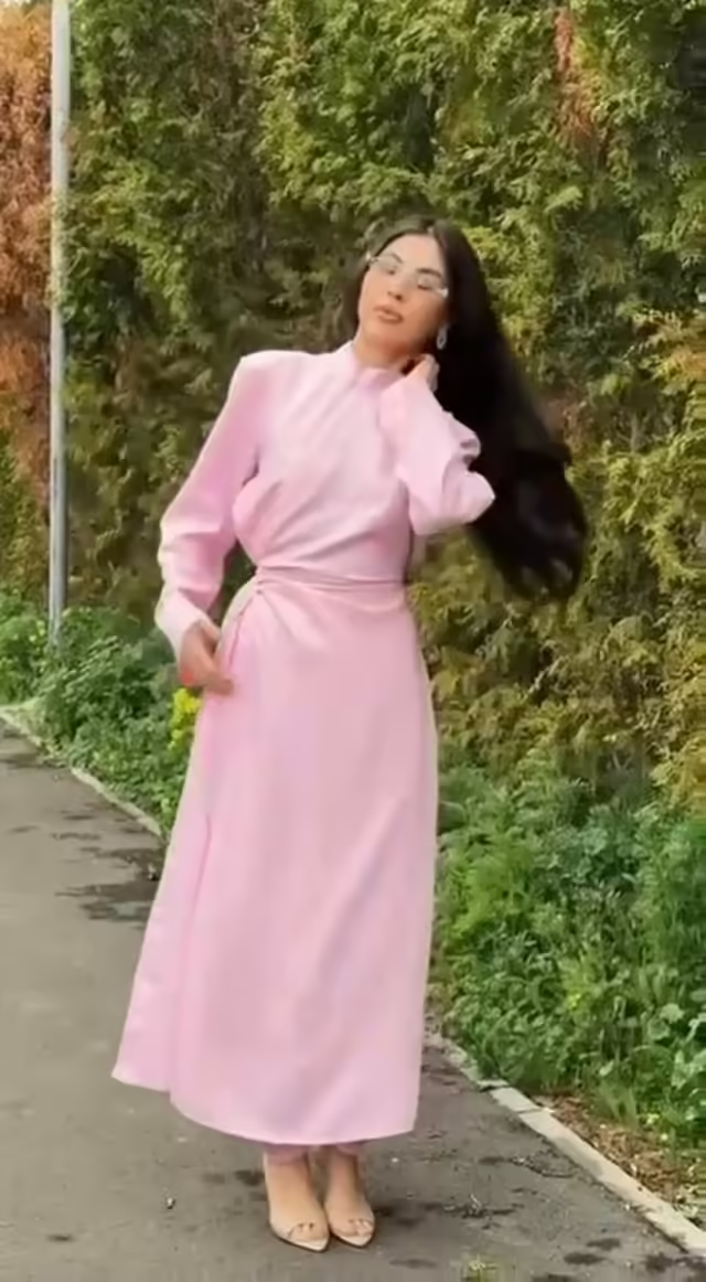 Стильные женские костюмы двойки льна