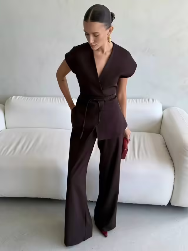 Брючные женские костюмы