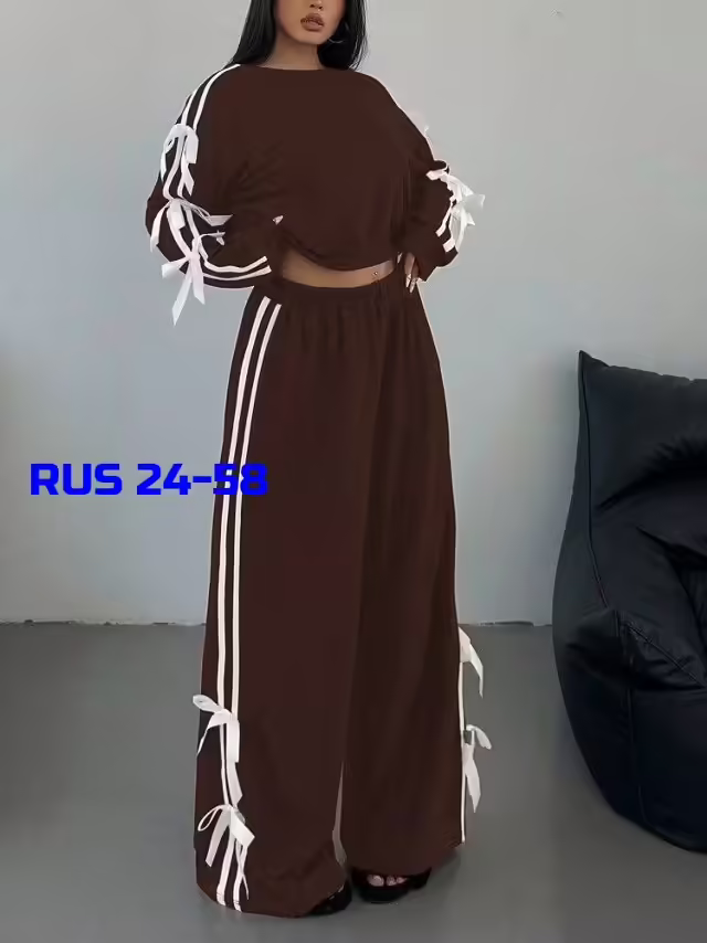Женские костюмы. фото 3
