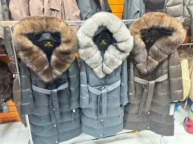 Женские пуховики