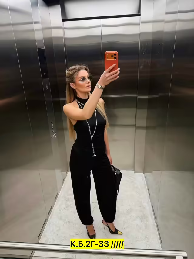Женские костюмы
