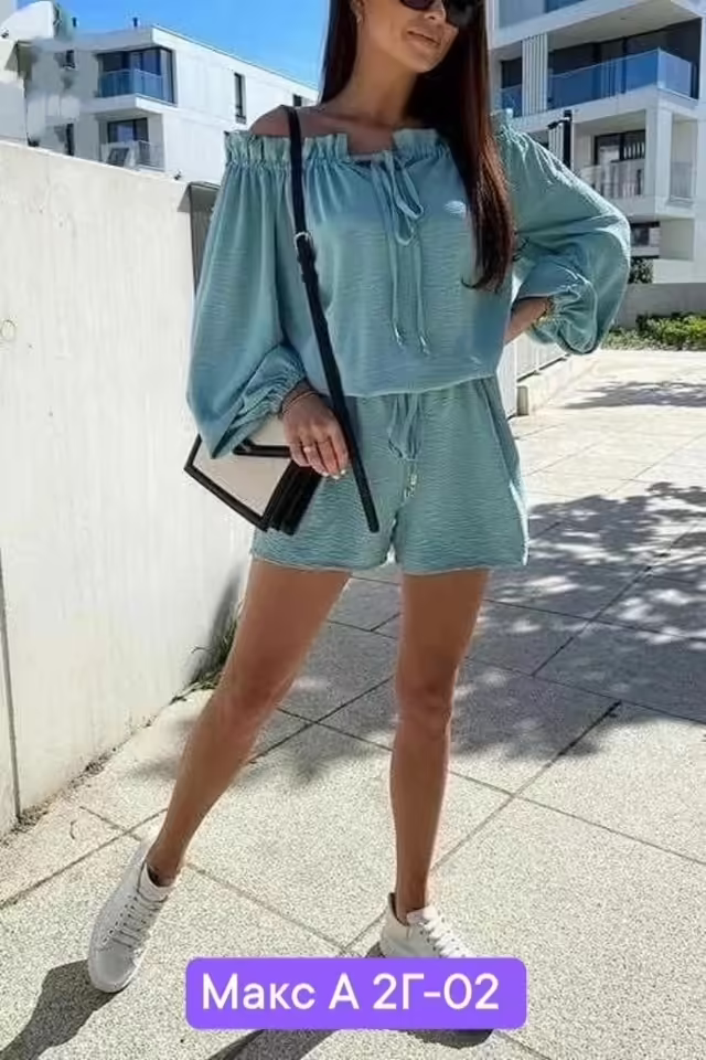 Женские костюмы