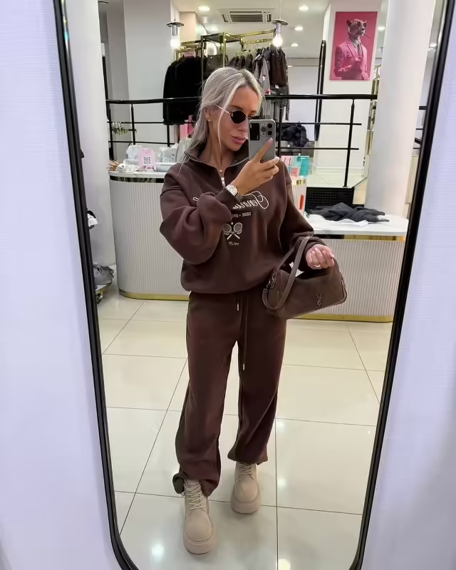 Нежные трендовые стильные женские костюмы. фото 3