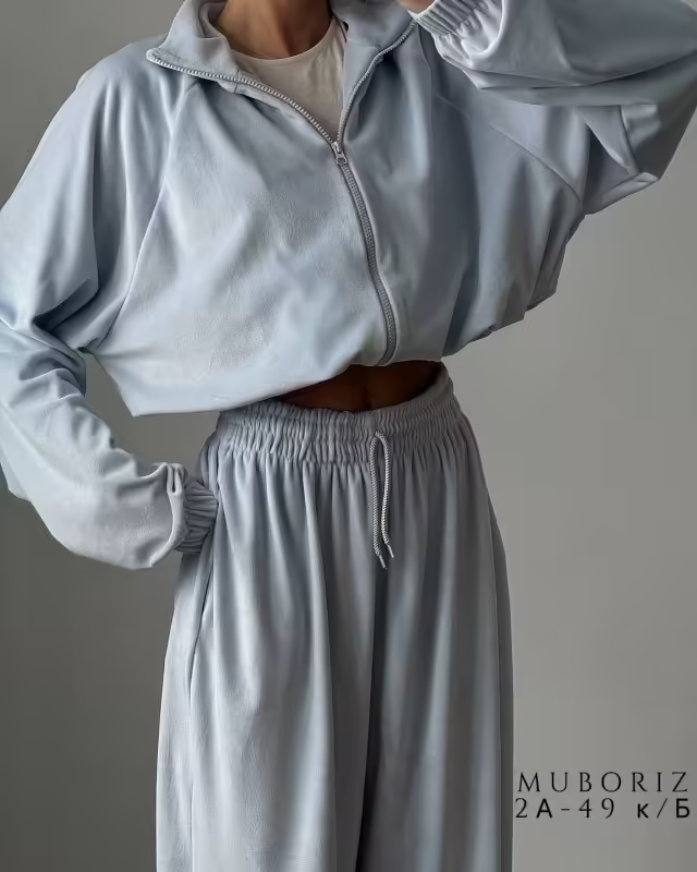 Бомбические женские костюмы. фото 3