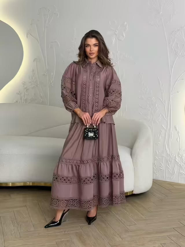 Потрясающие женские костюмы