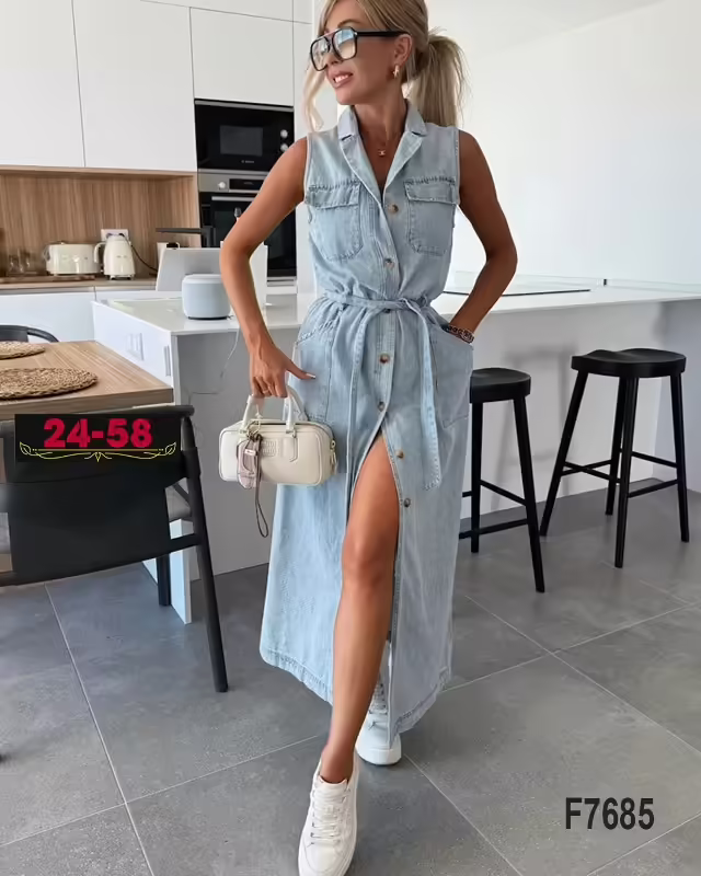 Джинсовые модные женские платья с поясом без рукавов. фото 2