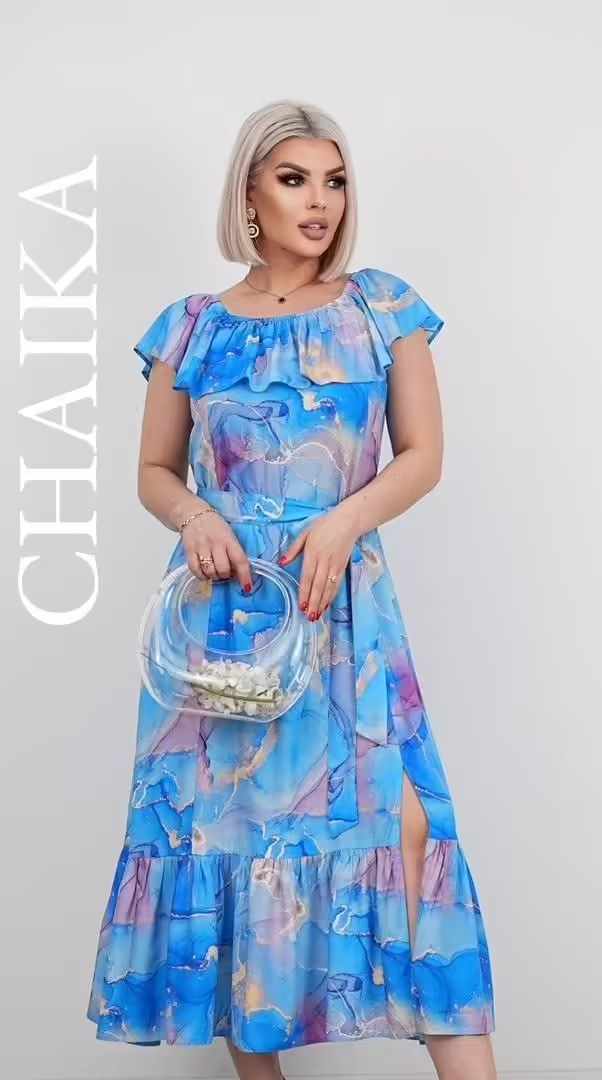 Нежные яркие женские платья