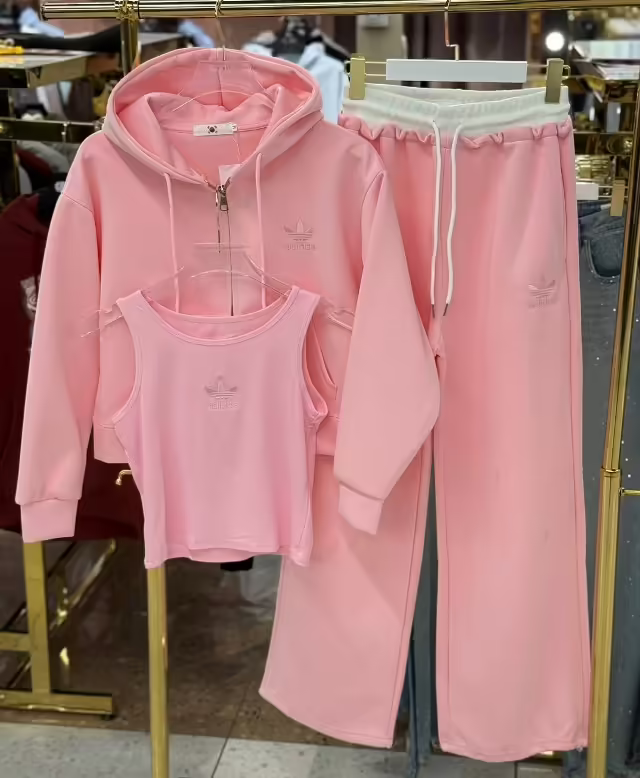 Женские костюмы