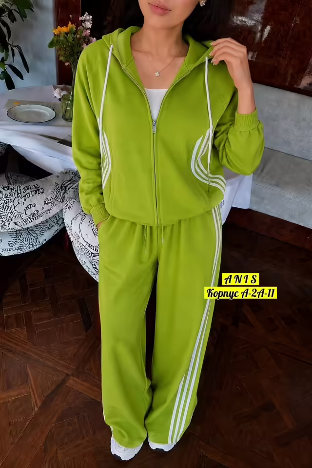 Женские костюмы