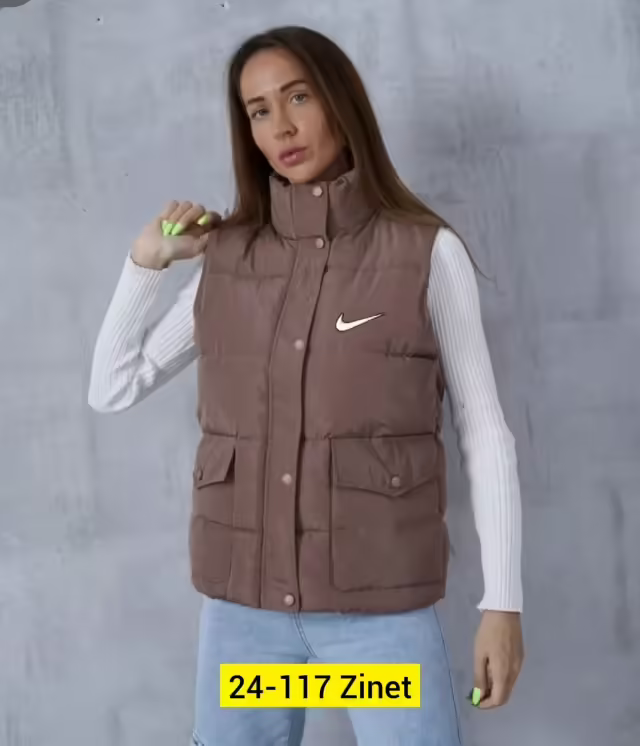 Женские жилетки
