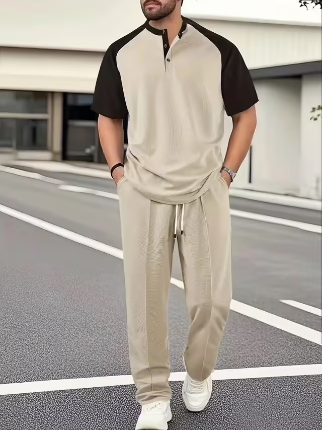 Мужские костюмы