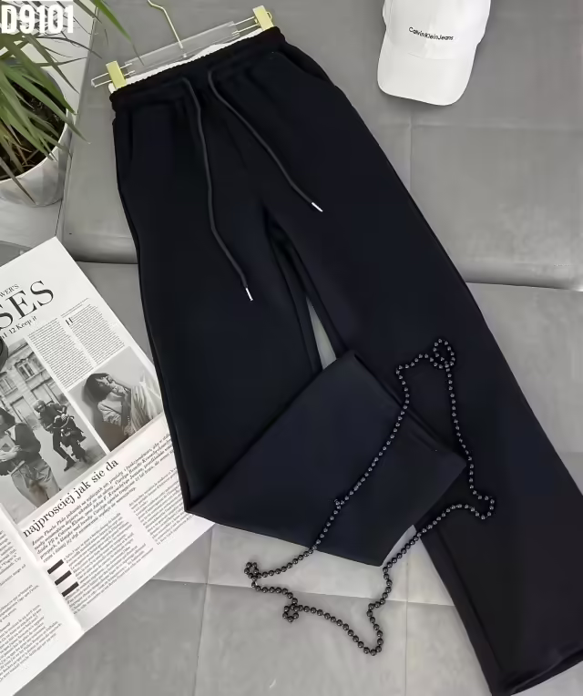 Спортивные женские штаны