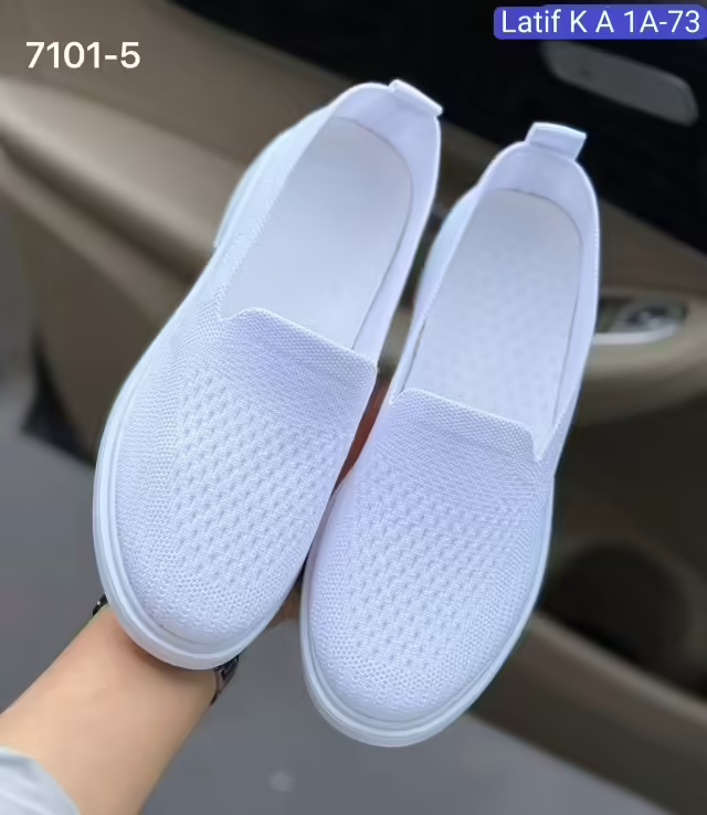 Женские мокасины