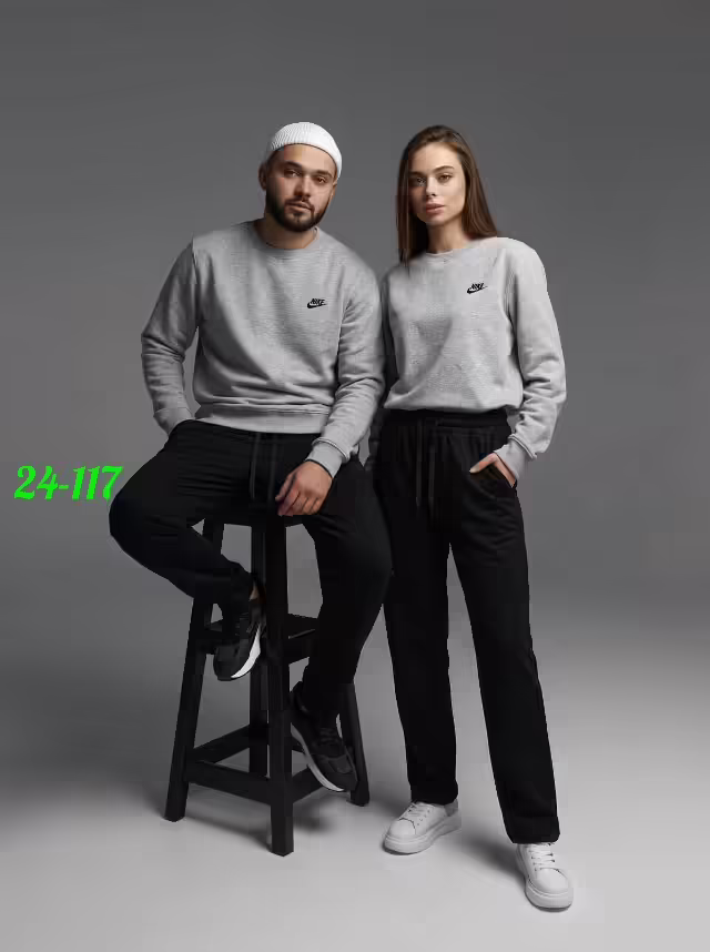 Женские костюмы