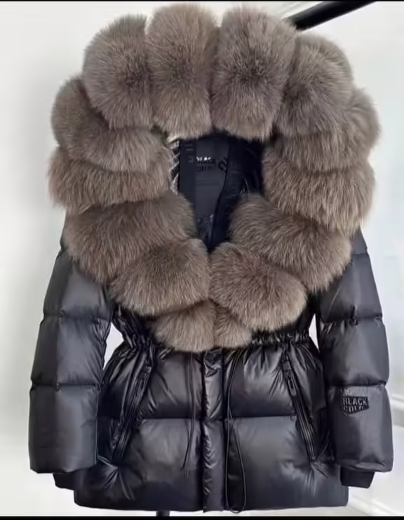 Люксовые женские пуховики