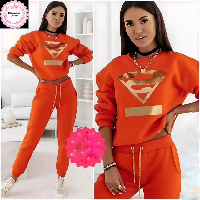 Женские костюмы