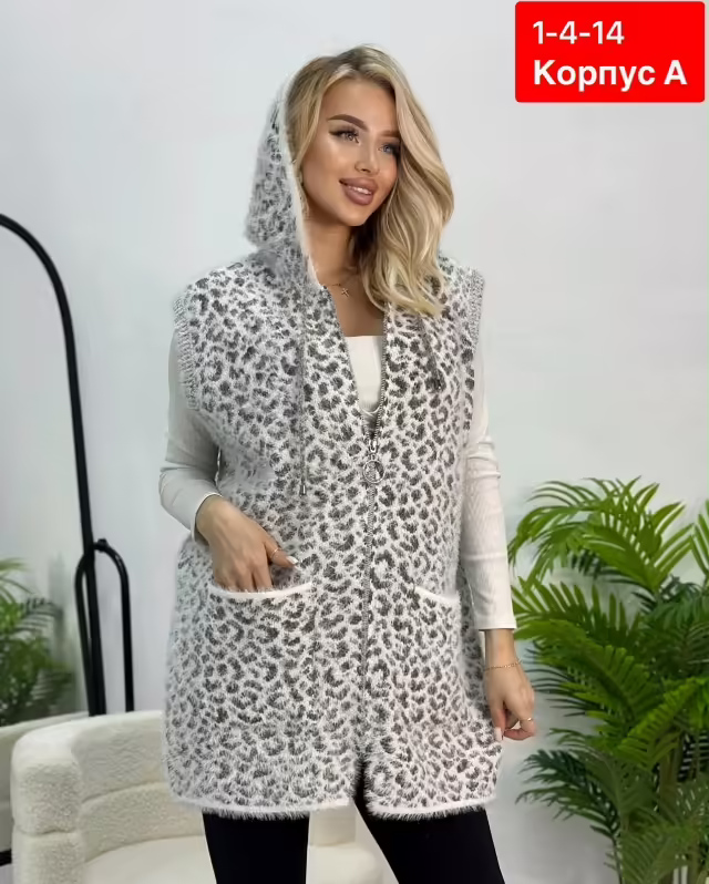 Женские жилетки. фото 2
