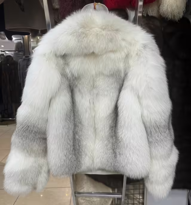 Женские шубы. фото 3