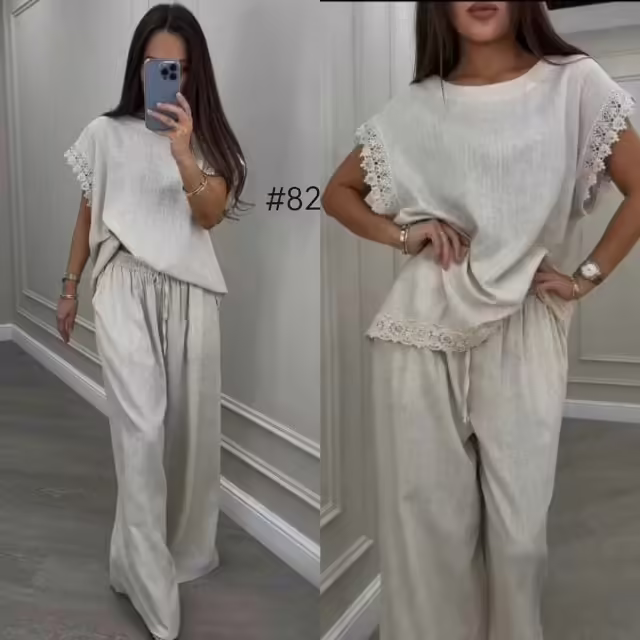 Женские костюмы