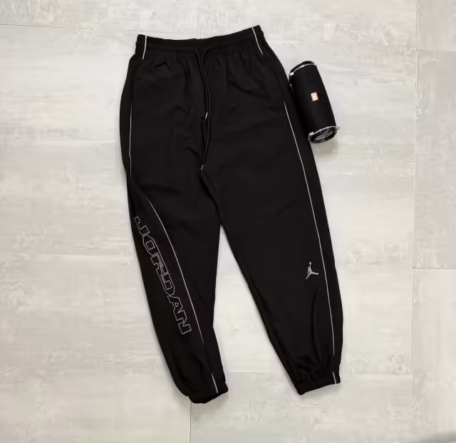 Спортивные мужские штаны