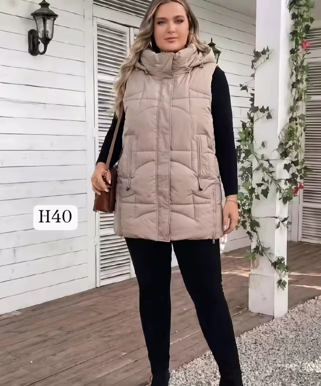 Женские жилетки