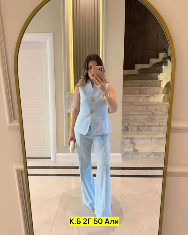Льняные женские костюмы