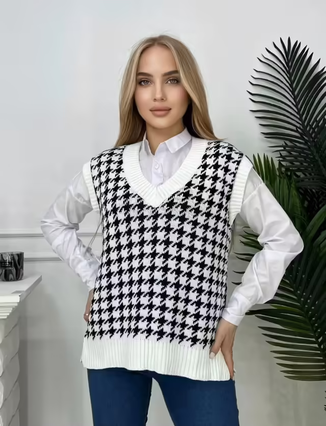 Женские жилетки