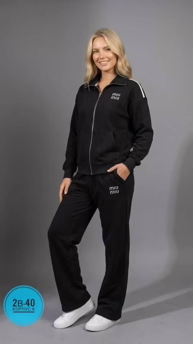 Спортивные женские костюмы miu mi@. фото 2