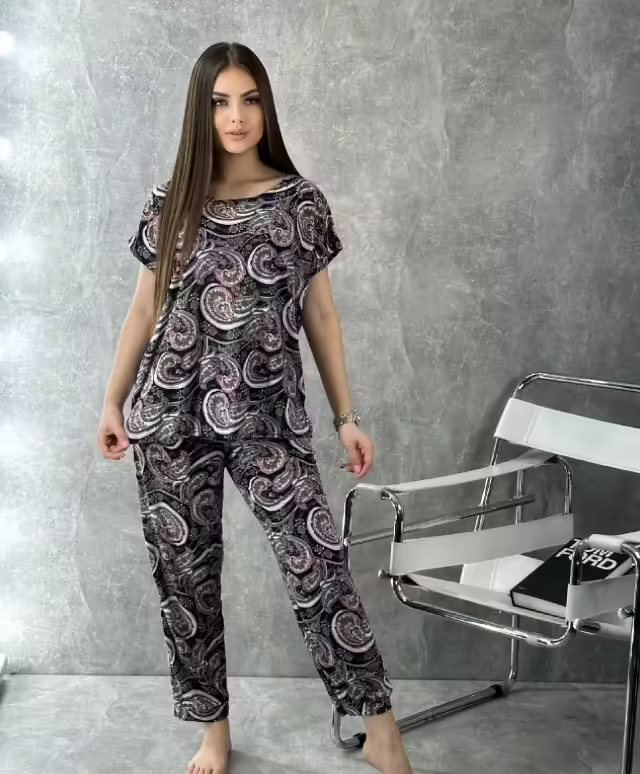Женские костюмы двойки