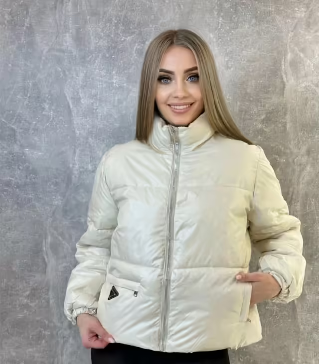 Осенние женские куртки