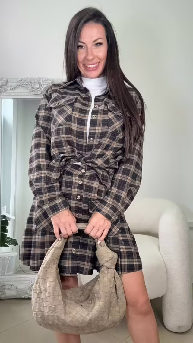 Женские костюмы