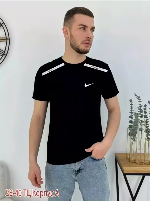 Женские футболки